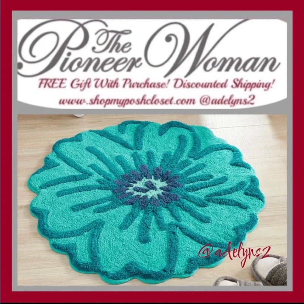 ๐บ New The Pioneer Woman Teal Blue Floral Bathroom Rug, Round Floral - Picture 1 of 8